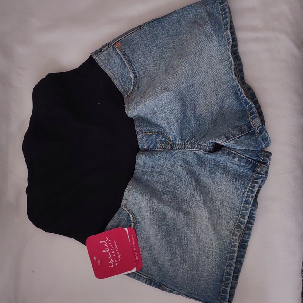 NEW Isabel Maternity Shorts Size 2/26